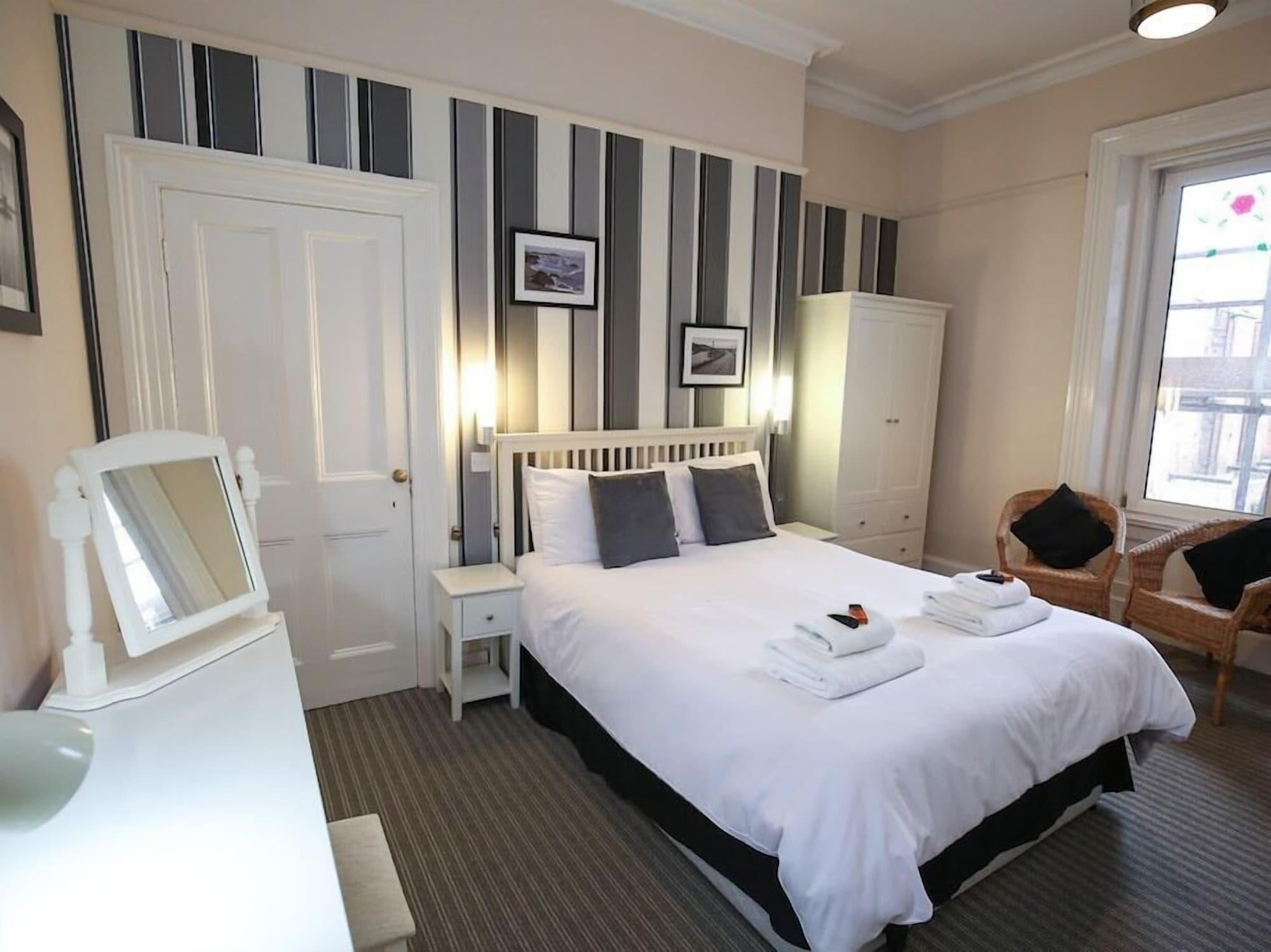 Riviera Guesthouse Whitby Eksteriør bilde